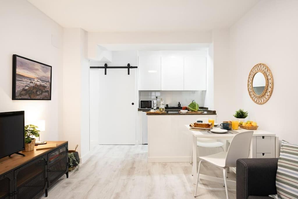Apartamento Frida Centro Gijon Bagian luar foto